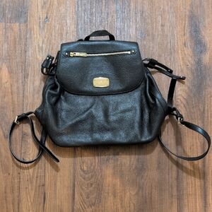 Michael Kors Bedford Medium Pebbled Leather Backpack - Black/Gold